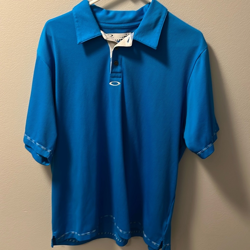 Oakley golf shirt, xl